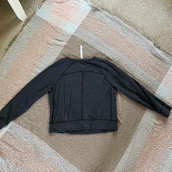 Grey lululemon sweater - Picture 3 of 3